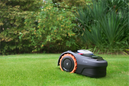 Robotic Lawn Mower Up to 800m², Wire-Free Installation, AI Vision Navigation